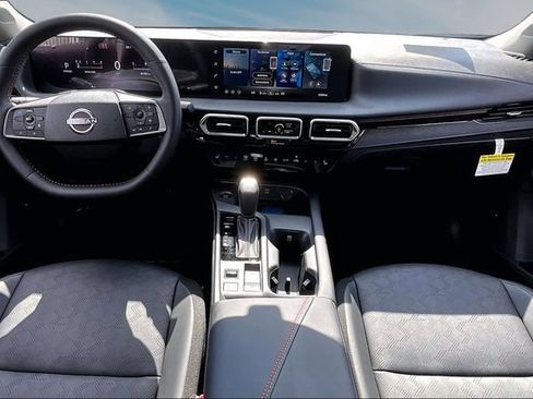 New 2027 Nissan Sentra SR w/ SR Premium Package FWD image 5