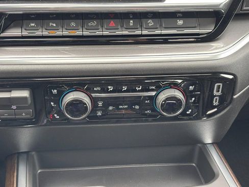 New 2026 Chevrolet Silverado 1500 High Country w/ Midnight Edition image 17