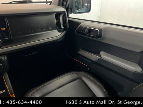 Used 2023 Ford Bronco Badlands w/ Sasquatch Package AWD/4WD image 10