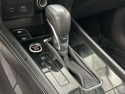 Certified 2023 Nissan Kicks SV image 24