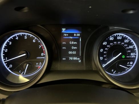 Used 2021 Toyota Camry SE FWD image 10