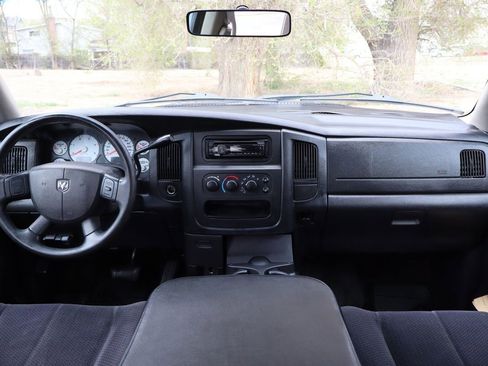 Used 2004 Dodge Ram 2500 Truck SLT w/ Trailer Tow Group image 16