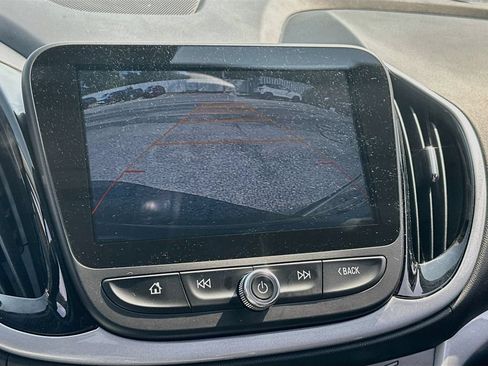 Used 2017 Chevrolet Volt LT w/ Comfort Package FWD image 13