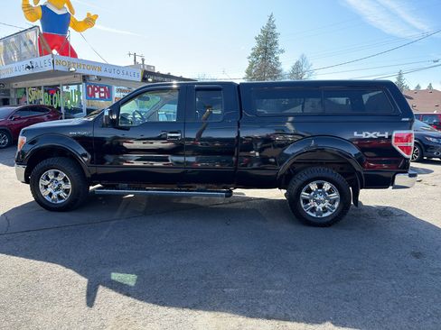 Used 2011 Ford F150 Lariat w/ Lariat Chrome Pkg image 3