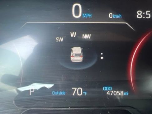 Used 2025 Toyota RAV4 XLE FWD image 16