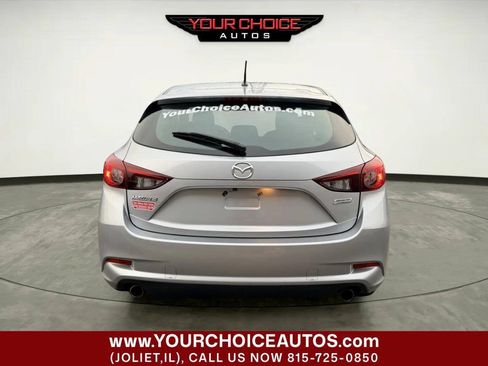 Used 2018 MAZDA MAZDA3 Touring FWD image 4