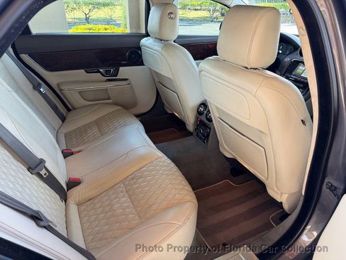 Used 2016 Jaguar XJ L Portfolio image 37
