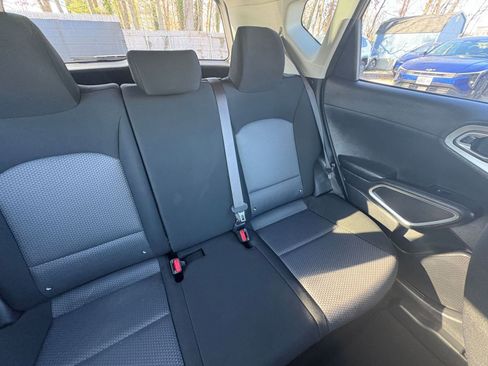 Used 2025 Kia Soul LX w/ LX Technology Package image 34