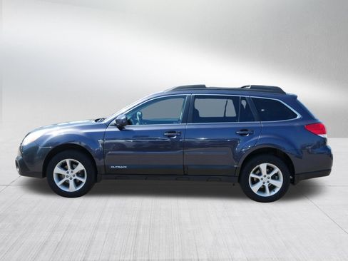Used 2013 Subaru Outback 2.5i Premium AWD/4WD image 4