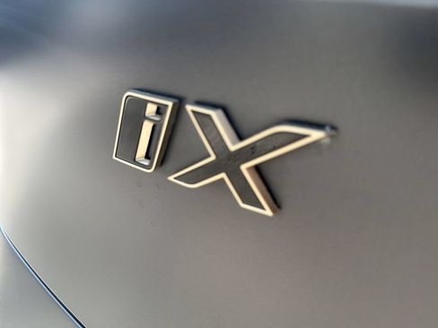 Used 2024 BMW iX M60 AWD/4WD image 15