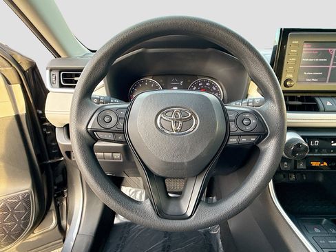 Used 2019 Toyota RAV4 XLE image 38