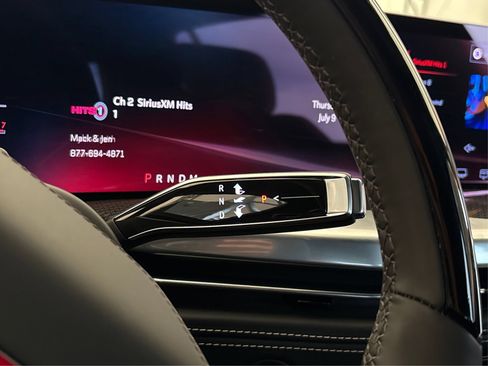 New 2026 Cadillac Escalade ESV V AWD/4WD image 30