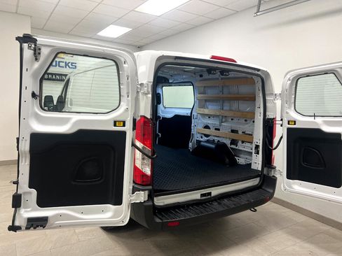 Used 2023 Ford Transit 250 Low Roof w/ Exterior Upgrade Package image 21