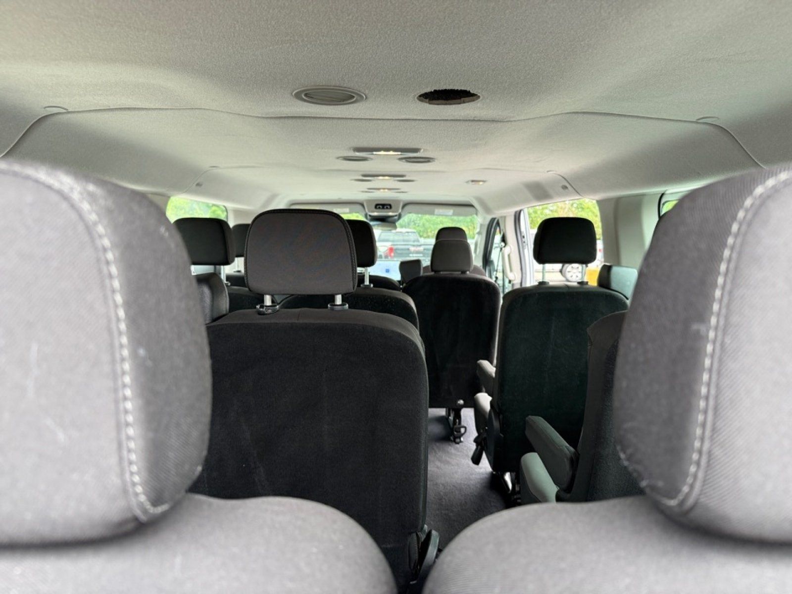 Used 2024 Ford Transit 350 XLT RWD image 32