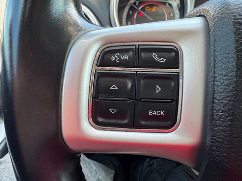 Used 2017 Dodge Journey SXT w/ Premium Group image 15