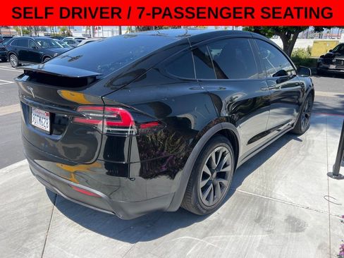 Used 2022 Tesla Model X AWD/4WD image 6