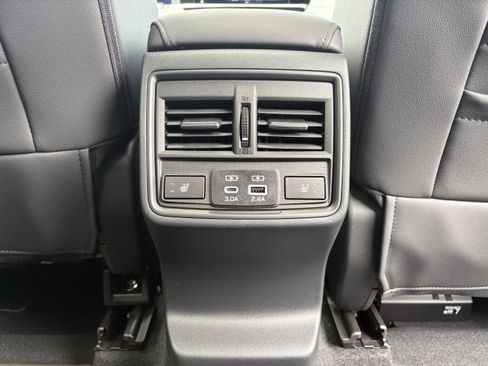 New 2026 Subaru Outback Touring AWD/4WD image 31