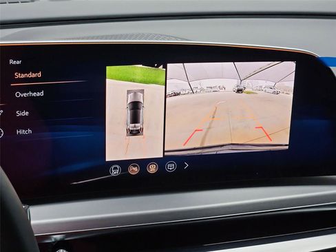 New 2026 Cadillac Lyriq Sport w/ LPO, Floor Liner Package AWD/4WD image 18