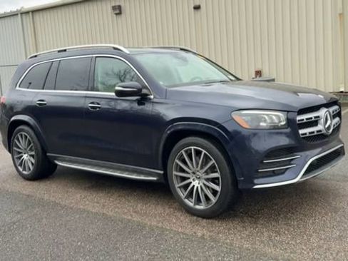 Used 2022 Mercedes-Benz GLS 450 4MATIC image 4