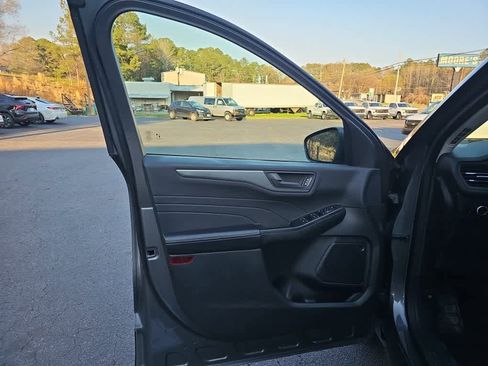 Used 2023 Ford Escape Active image 15