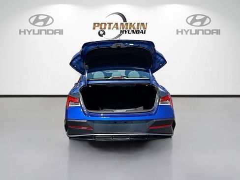 Certified 2024 Hyundai Elantra SEL w/ Convenience Package FWD image 24