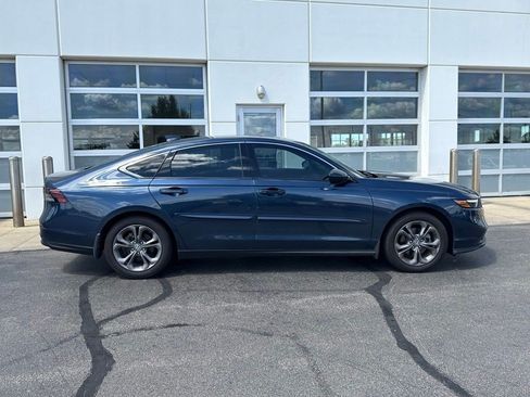 Used 2024 Honda Accord EX image 3