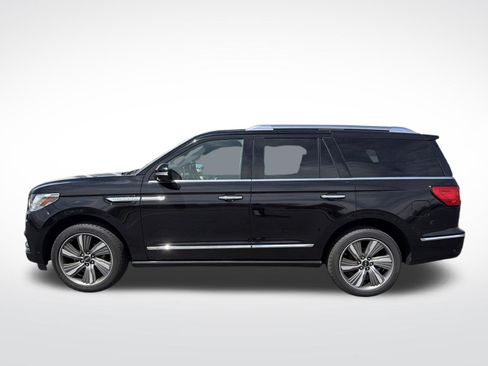 Used 2019 Lincoln Navigator Reserve AWD/4WD image 15