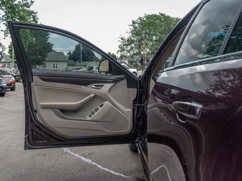 Used 2010 Cadillac CTS Sedan RWD image 13