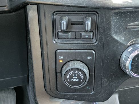 Used 2022 Ford F150 XLT w/ Equipment Group 302A High AWD/4WD image 27