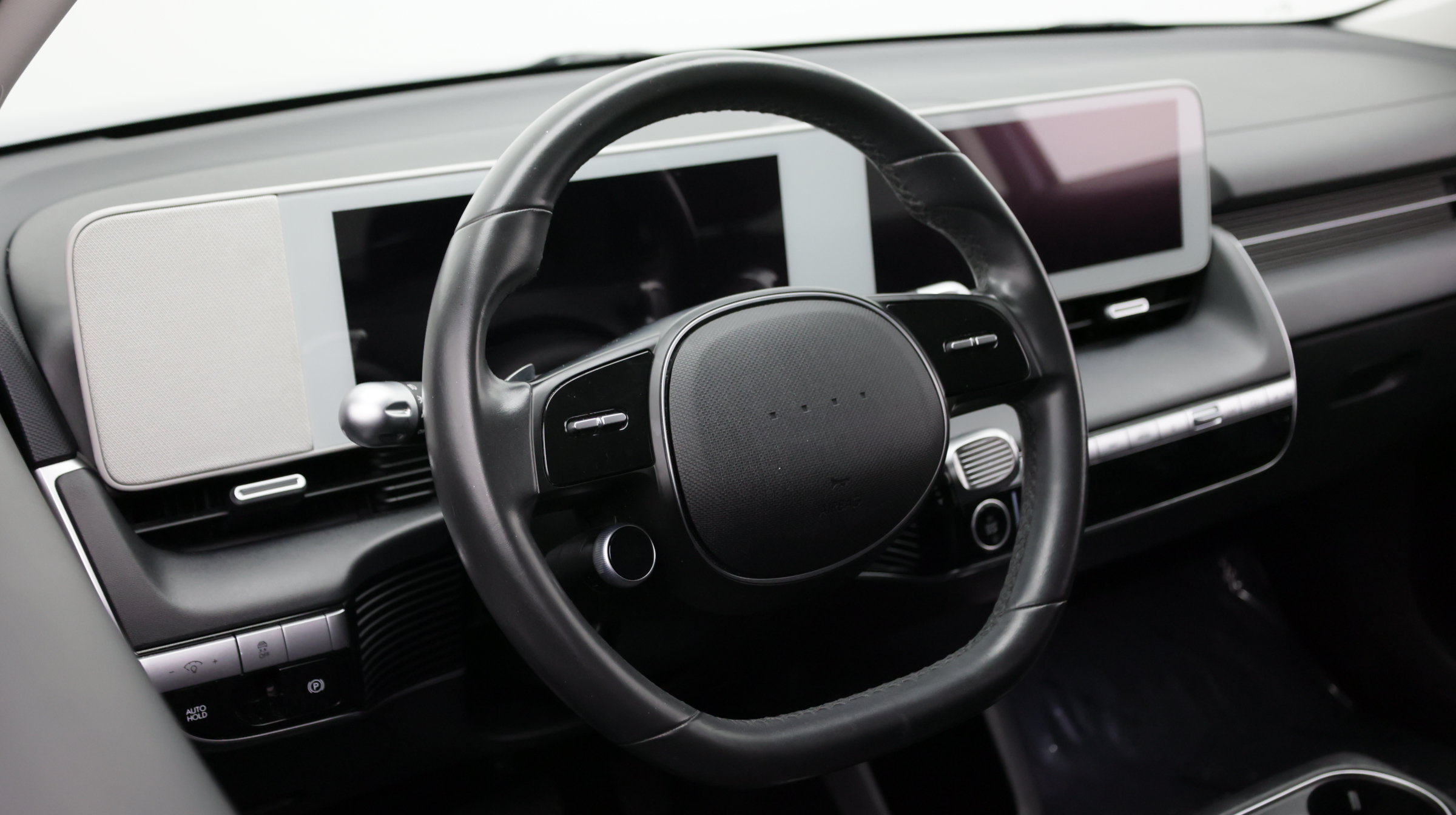 Used 2022 Hyundai Ioniq 5 SE RWD image 10