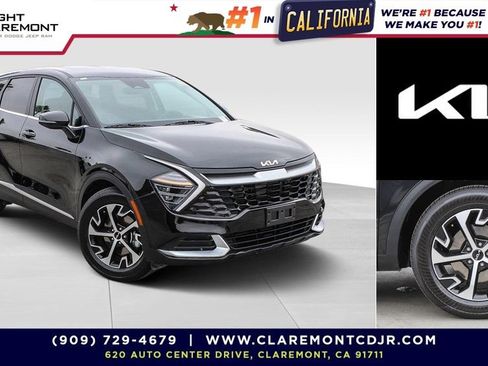 Used 2025 Kia Sportage EX FWD image 1