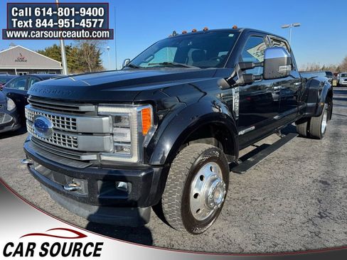 Used 2019 Ford F450 Platinum w/ Platinum Ultimate Package image 3