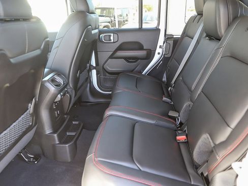 New 2026 Jeep Wrangler Rubicon w/ Steel Bumper Group image 19