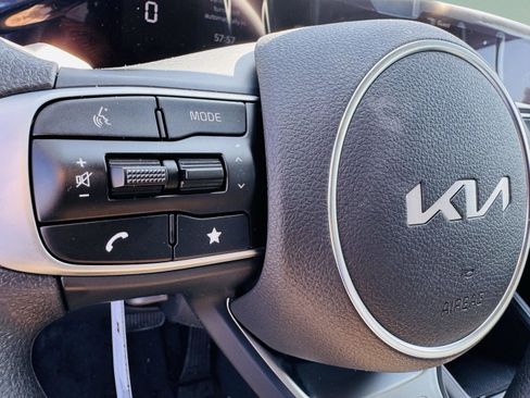 New 2026 Kia K5 LXS FWD image 14