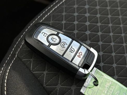 Used 2023 Ford Escape Active AWD/4WD image 28