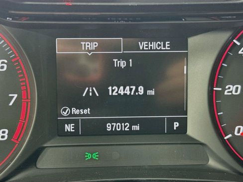 Used 2025 Chevrolet Trax RS w/ Driver Confidence Package FWD image 7