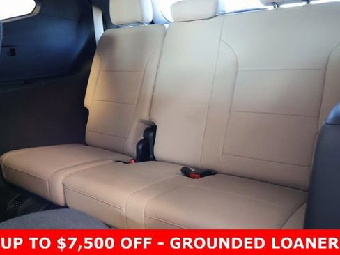 New 2025 Buick Enclave Preferred w/ Power Package image 13