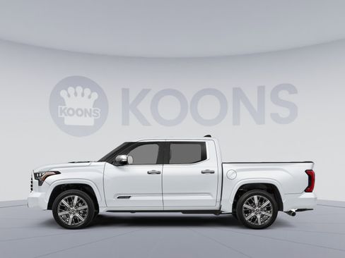 Used 2023 Toyota Tundra Capstone image 4