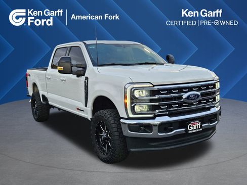 Used 2025 Ford F350 Lariat image 1
