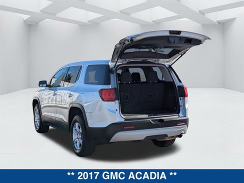 Used 2017 GMC Acadia SLE image 13