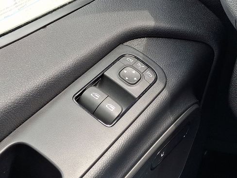 Used 2025 Mercedes-Benz Sprinter 2500 image 26