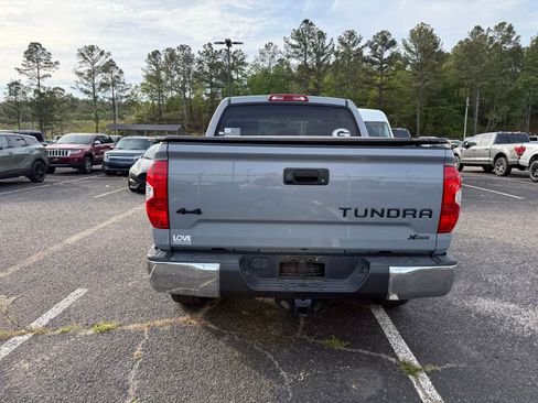Used 2019 Toyota Tundra SR5 w/ SR5 Upgrade Package image 6
