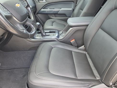 Used 2019 Chevrolet Colorado Z71 AWD/4WD image 9