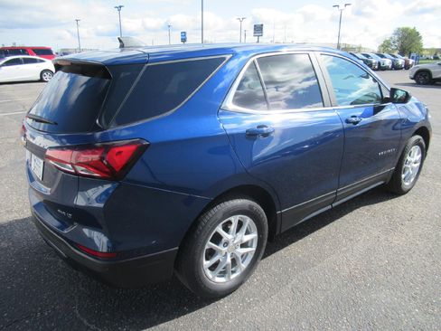 Certified 2022 Chevrolet Equinox LT AWD/4WD image 5