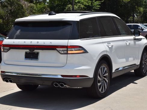 New 2026 Lincoln Aviator 2WD image 7