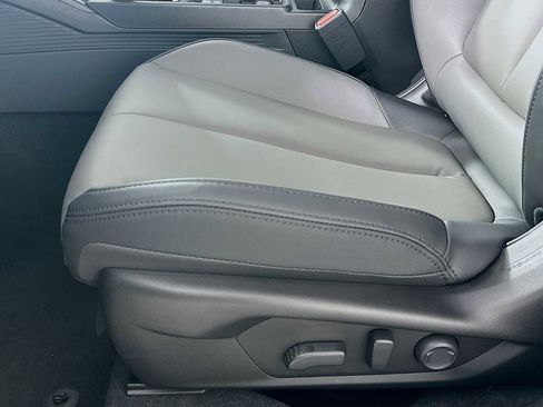 New 2026 Subaru Outback Premium image 18