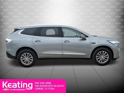 Used 2024 Buick Enclave Premium image 4