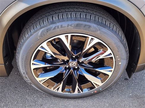 New 2026 MAZDA CX-90 Plug-In Hybrid w/ Premium Plus image 7