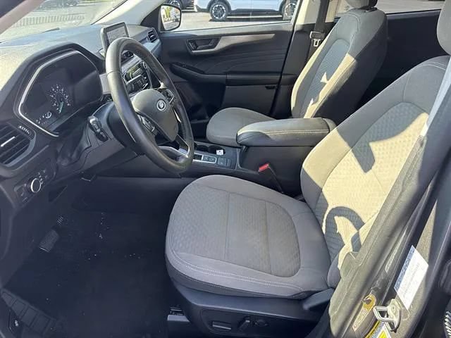 Used 2022 Ford Escape SE w/ Convenience Package FWD image 8