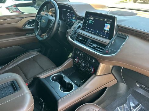 Used 2023 Chevrolet Tahoe High Country AWD/4WD image 19